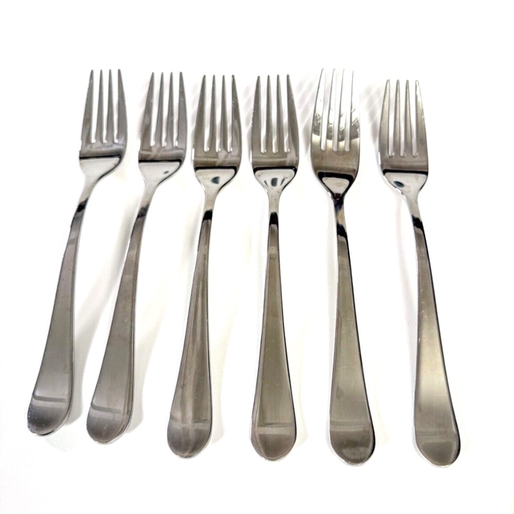 (6) Oneida Stainless Steel Dinner Forks – Good/Fair Condition 🍽️✨
